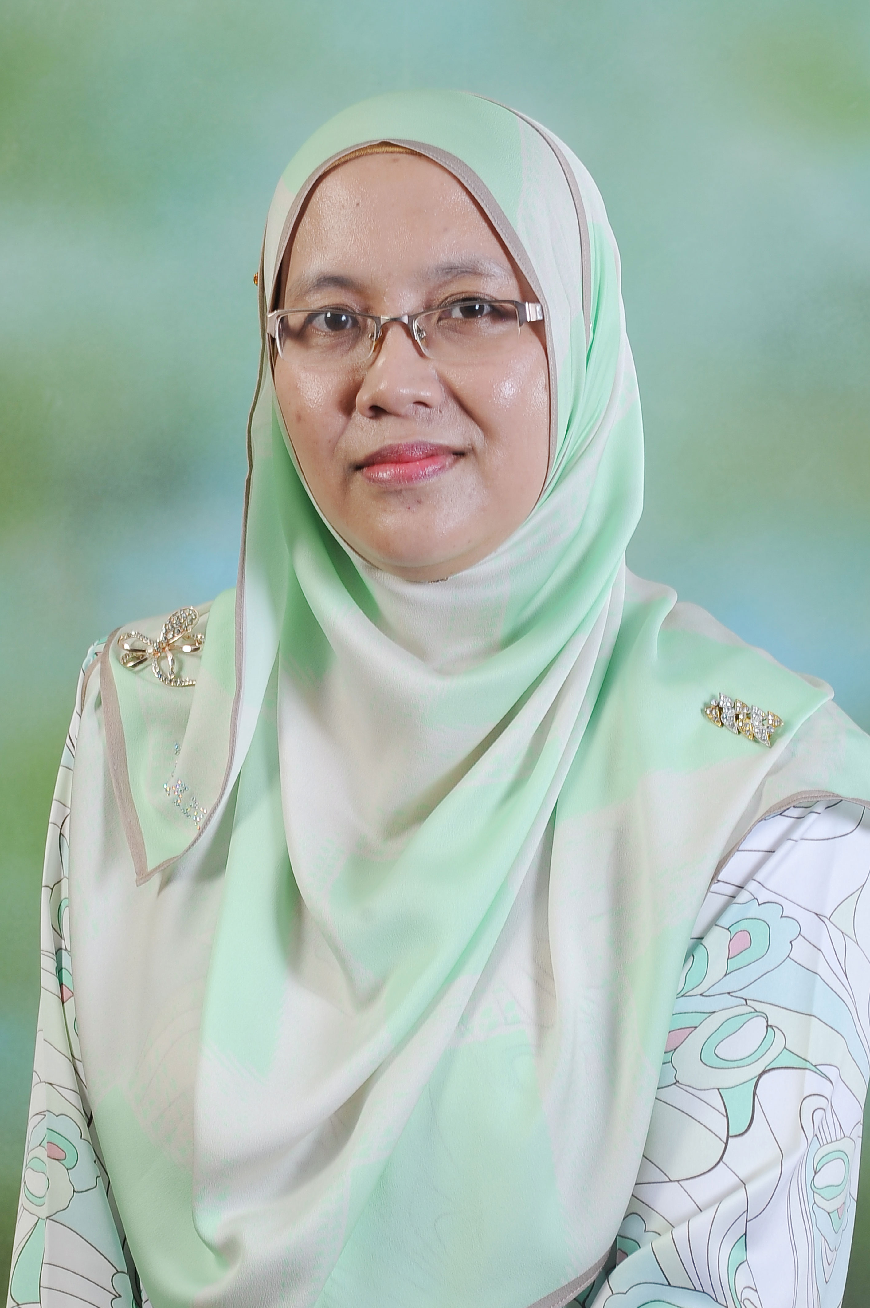 Dr. Wan Norlina Wan Azman new