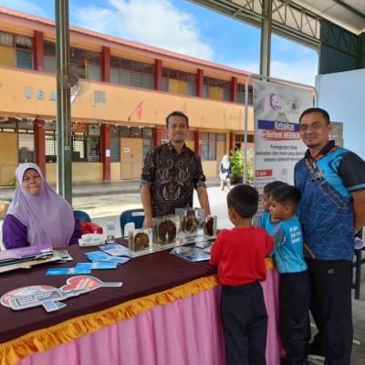 Booth Klinik Berhenti Rokok