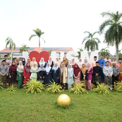 Hari Raya 2025