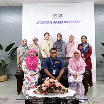Gambar Bersama Pensyarah